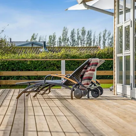 Holiday home Arton - 300m From The Sea By Interhome